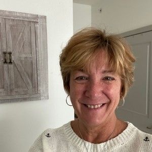 Meet your Posher, Mary jane